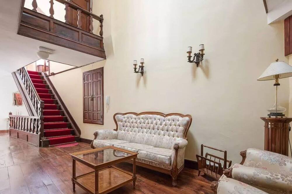 Photo of Livingroom in Historical Center