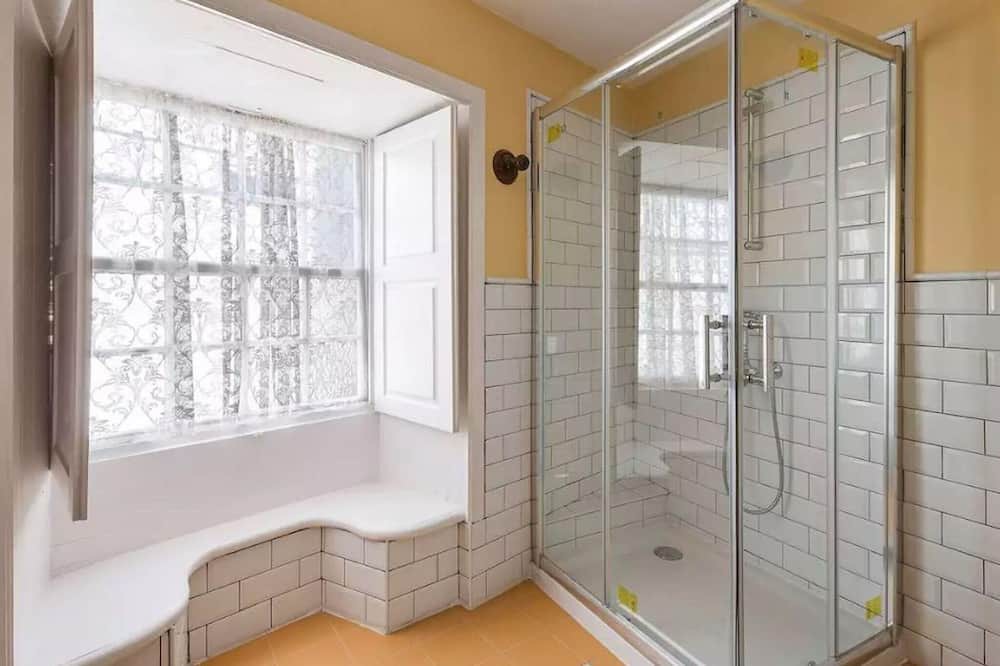 Photo of Bathroom in Historical Center