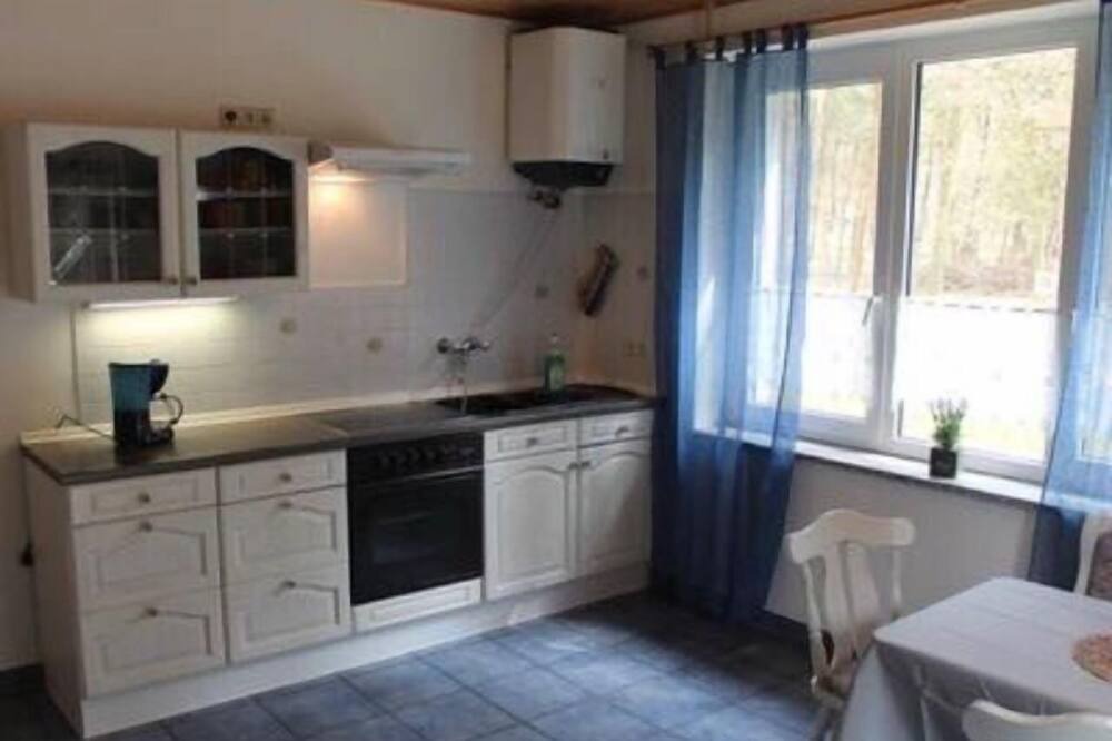 Photo of Kitchen in Parey