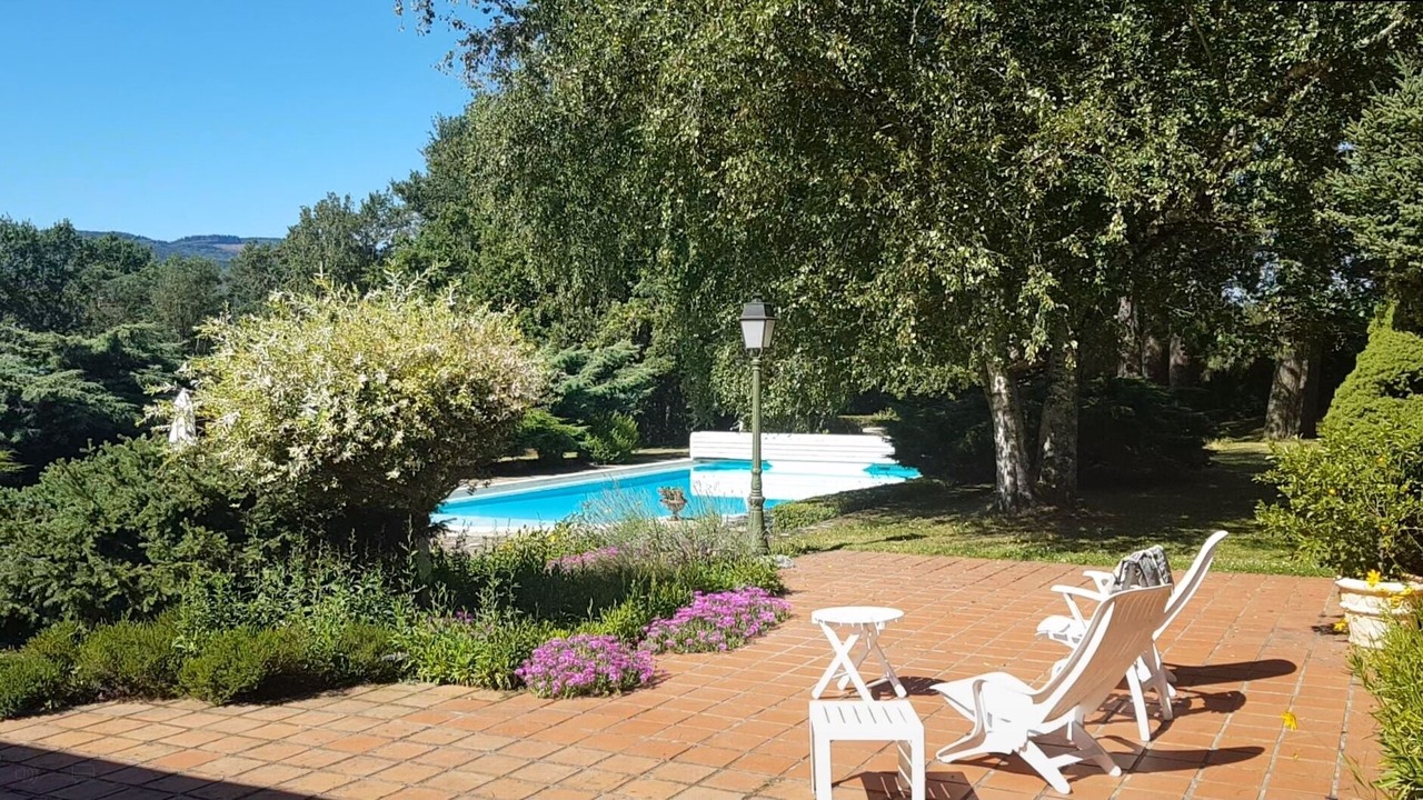 Photo of Outdoor in Pont-de-Larn