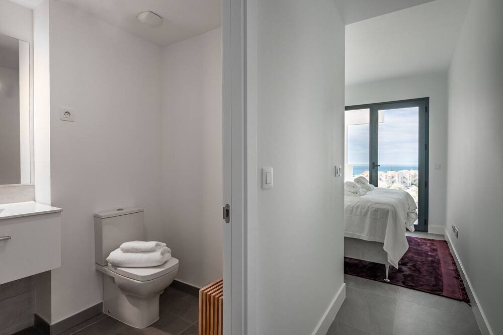 Photo of Bathroom in Alcorrin