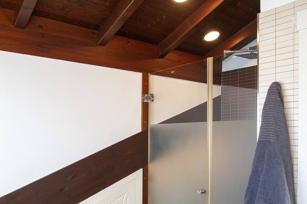 Photo of Bathroom in Luanco