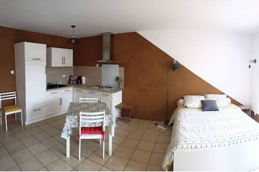 Photo of Kitchen in Colombier-le-Vieux