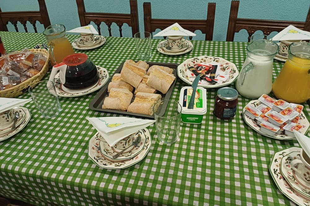 Photo of Kitchen in Hinojosa de Duero