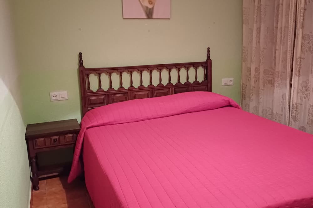 Photo of Bedroom in Hinojosa de Duero