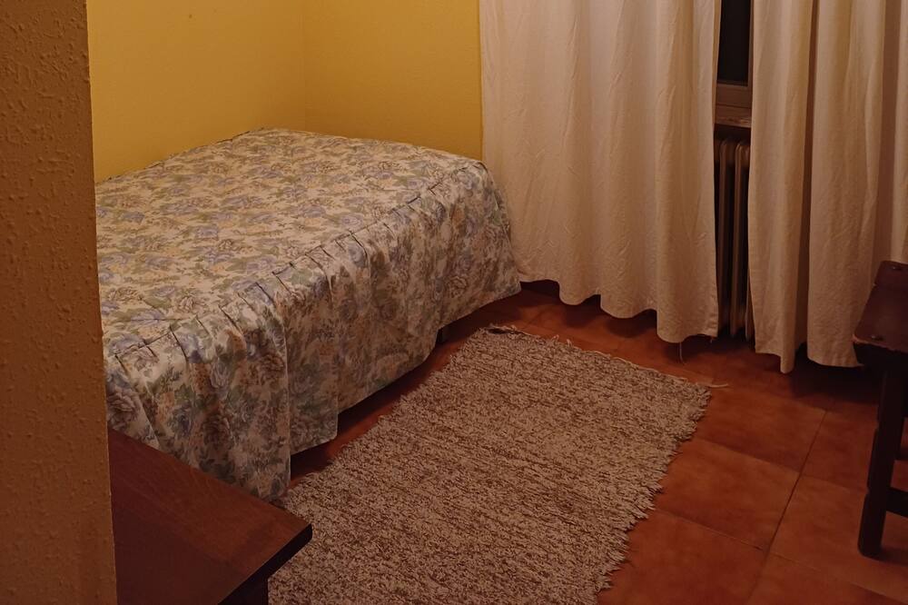 Photo of Bedroom in Hinojosa de Duero