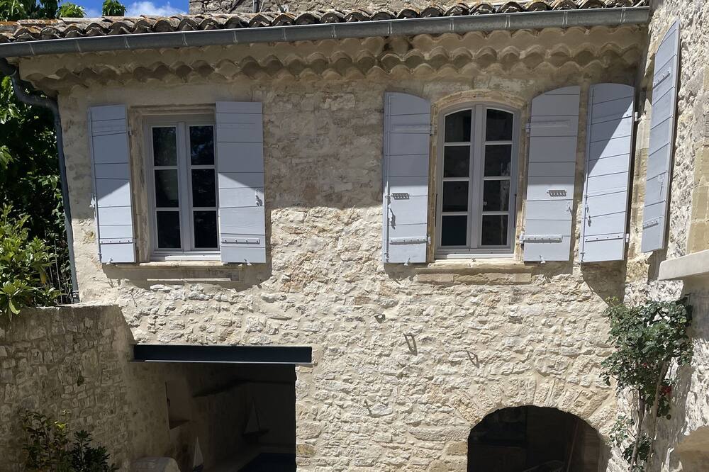 Photo of Patio Balcony in Arpaillargues-et-Aureillac