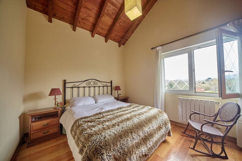 Photo of Bedroom in Ribamontan al Monte