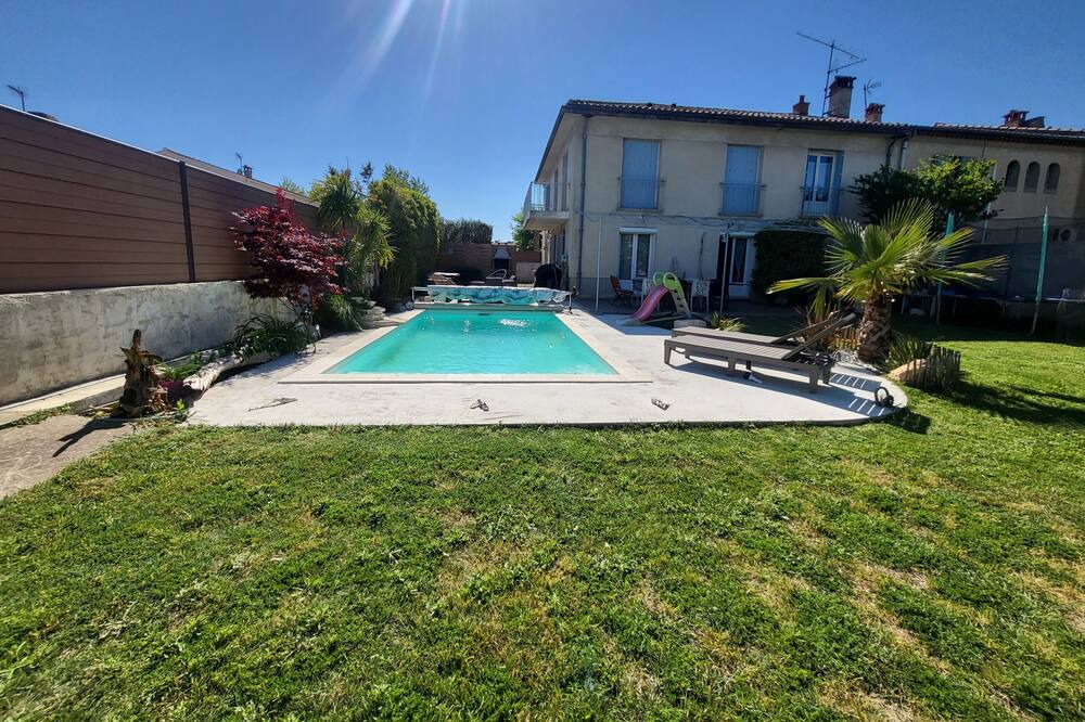Photo of Outdoor in Rognonas