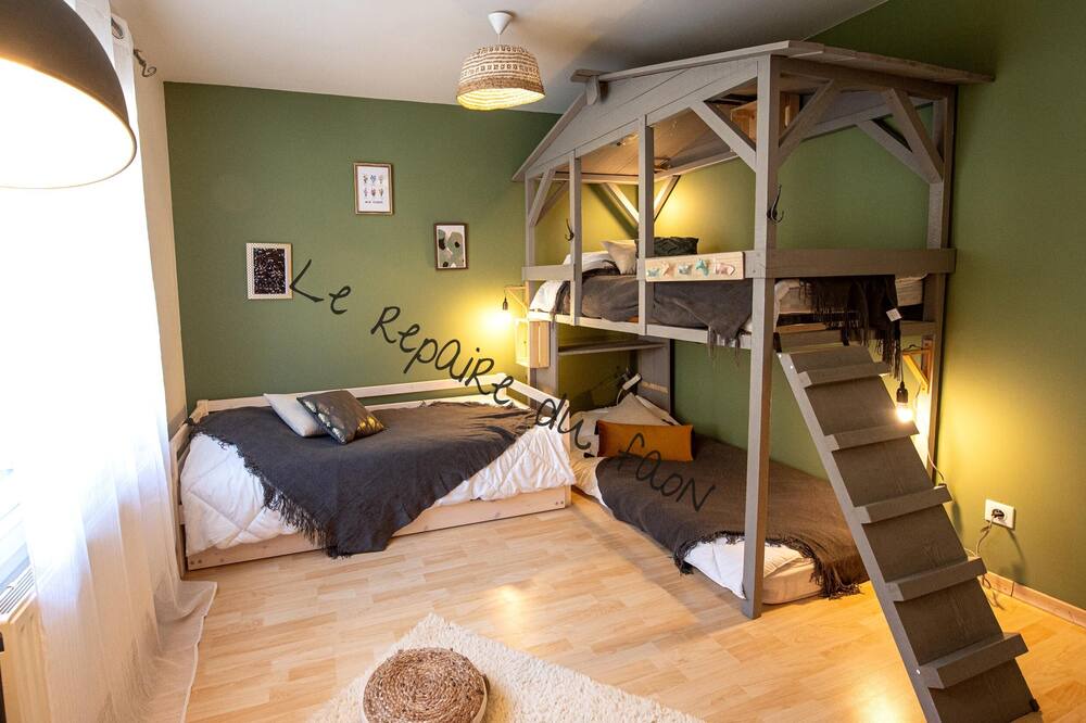 Photo of Bedroom in Plainfaing
