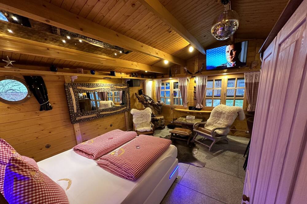 Photo of Bedroom in Neufeld