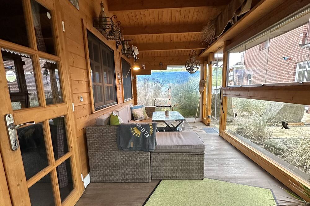 Photo of Outdoor in Neufeld