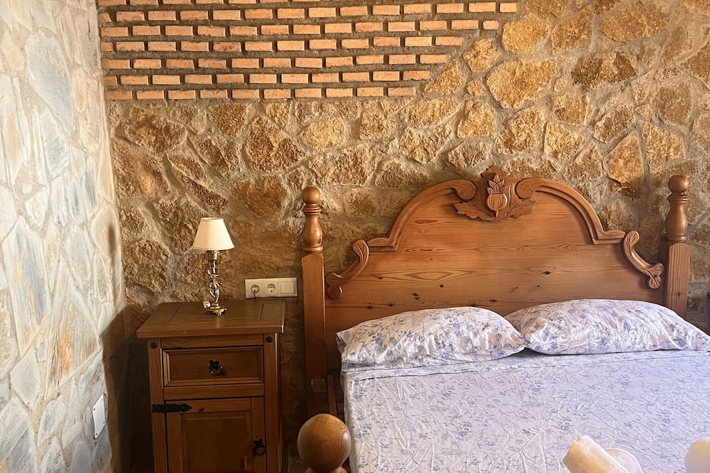 Photo of Bedroom in El Real de la Jara