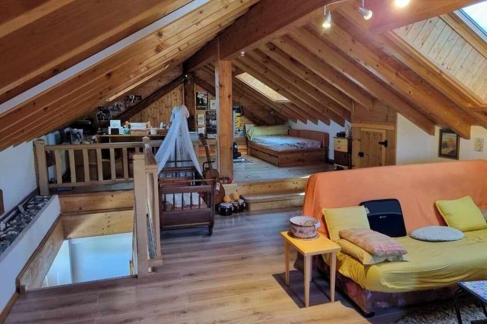 Photo of Livingroom in Vetraz-Monthoux