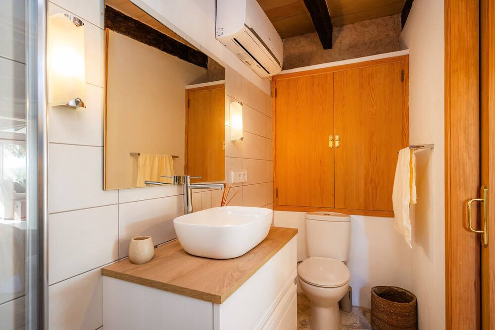 Photo of Bathroom in Lloret de Vistalegre
