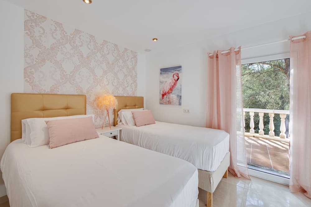 Photo of Bedroom in Crestatx