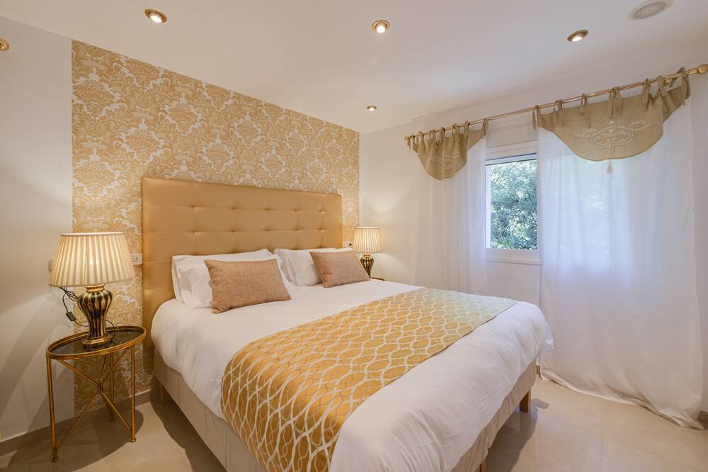 Photo of Bedroom in Crestatx