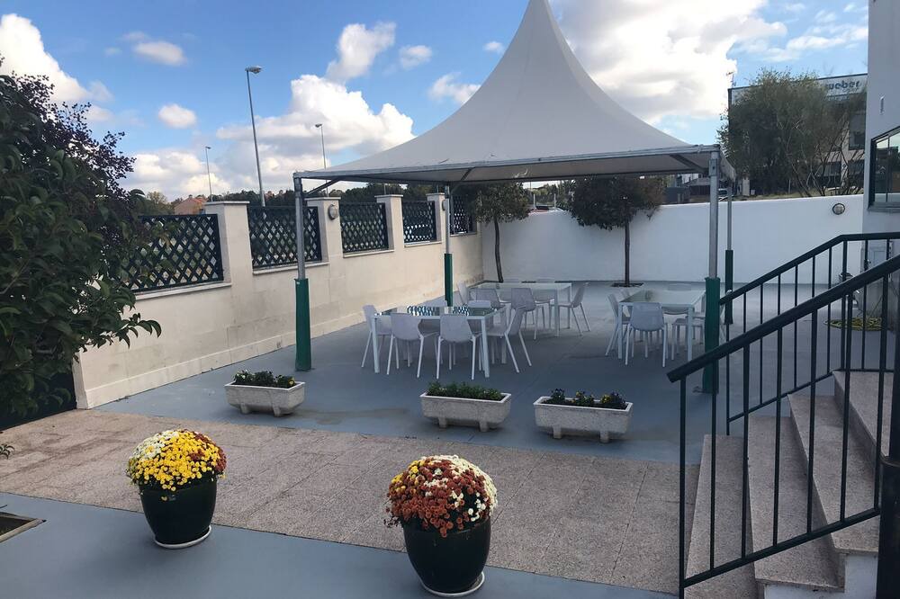 Photo of Outdoor in Villaviciosa de Odon