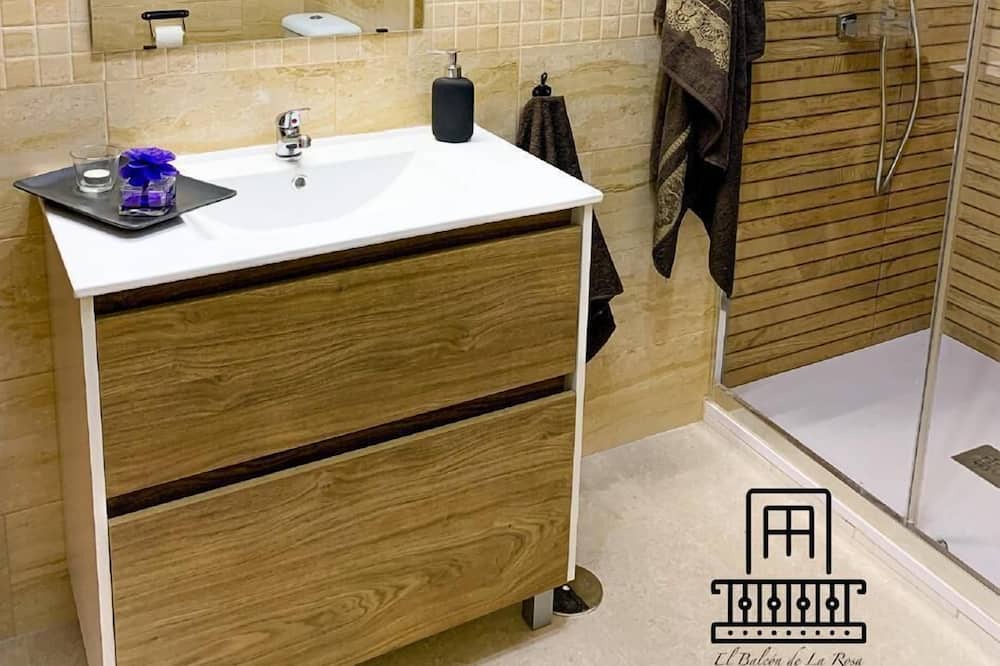 Photo of Bathroom in La Puebla de Montalban