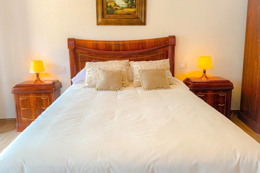 Photo of Bedroom in La Puebla de Montalban