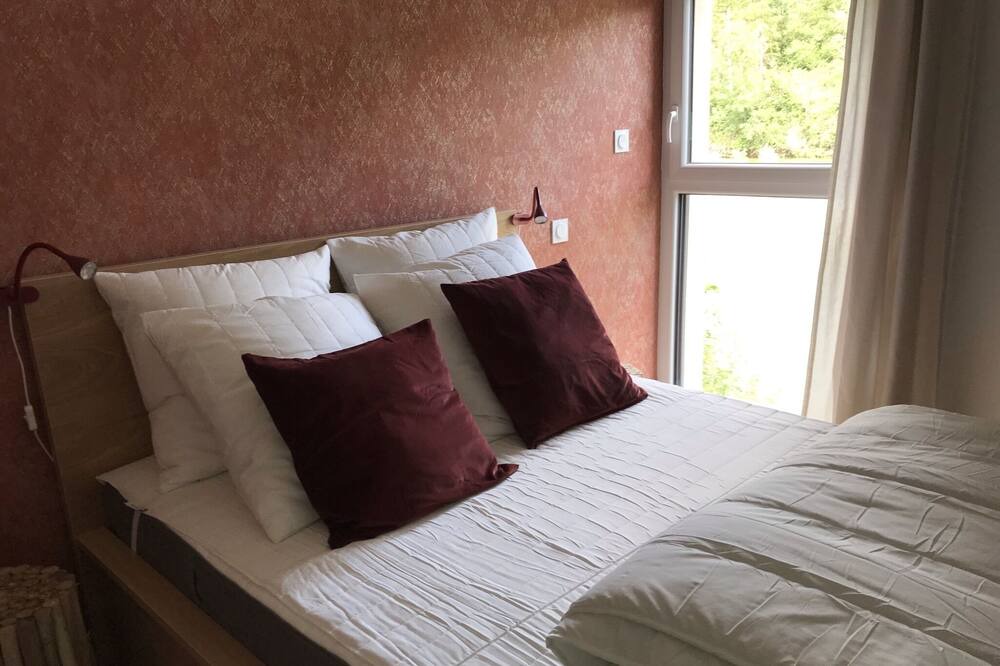 Photo of Bedroom in Pont-de-Poitte
