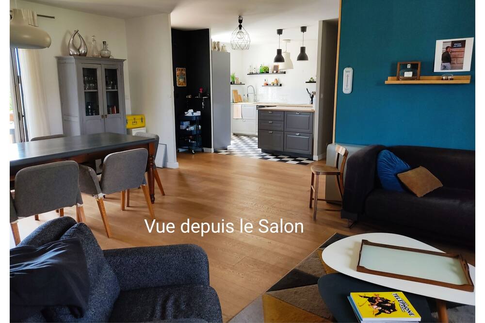 Photo of Livingroom in Lambesc