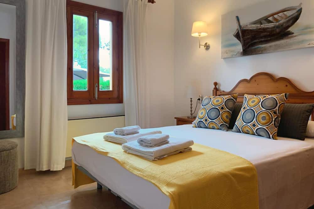 Photo of Bedroom in Marina Manresa