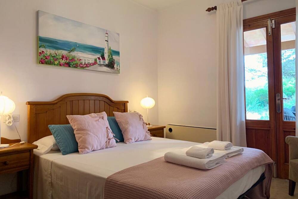 Photo of Bedroom in Marina Manresa