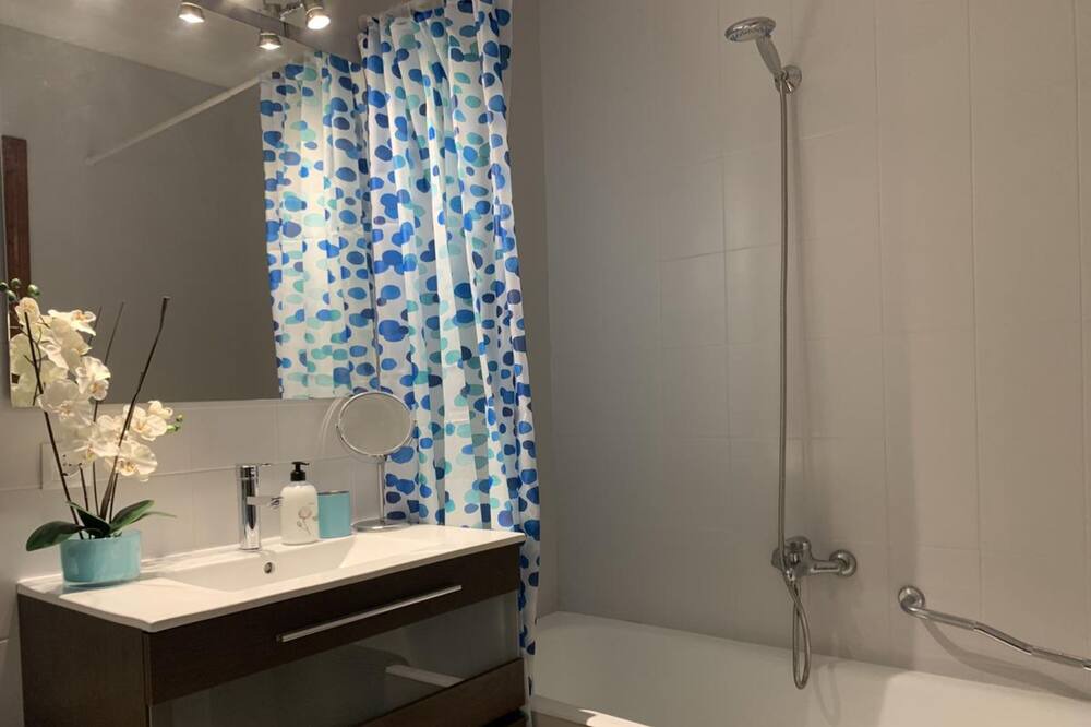 Photo of Bathroom in Marina Manresa