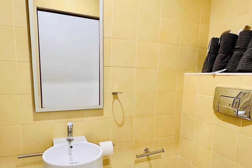 Photo of Bathroom in La Llotja-Born