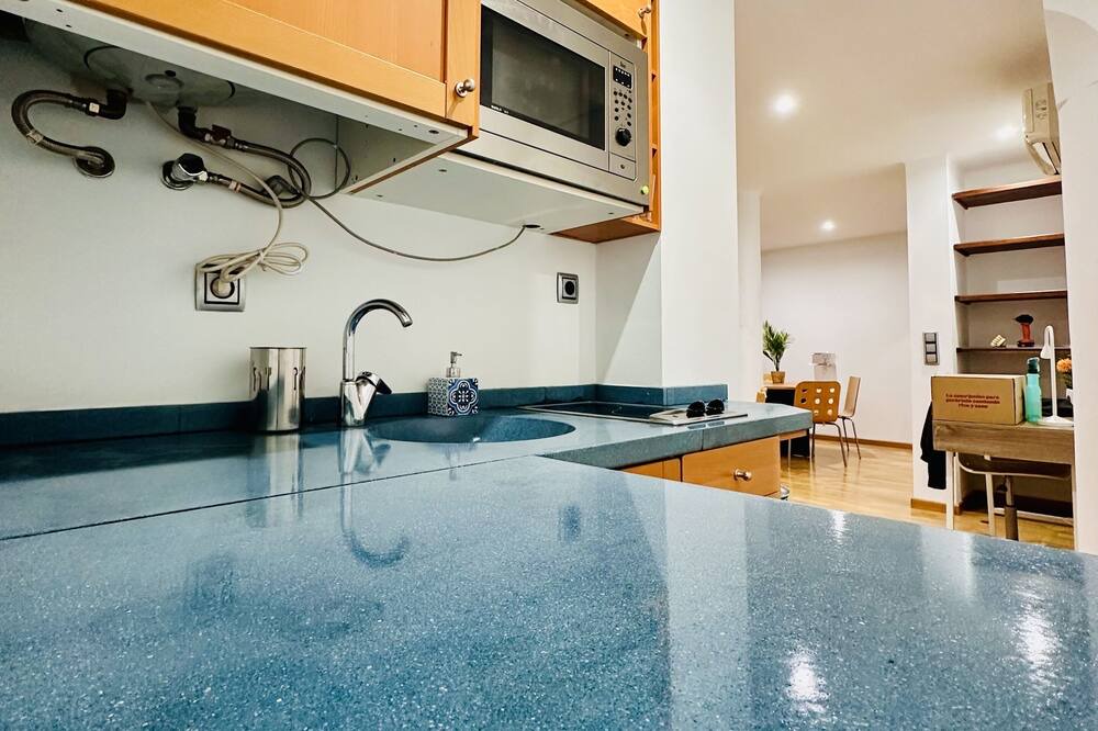 Photo of Kitchen in La Llotja-Born