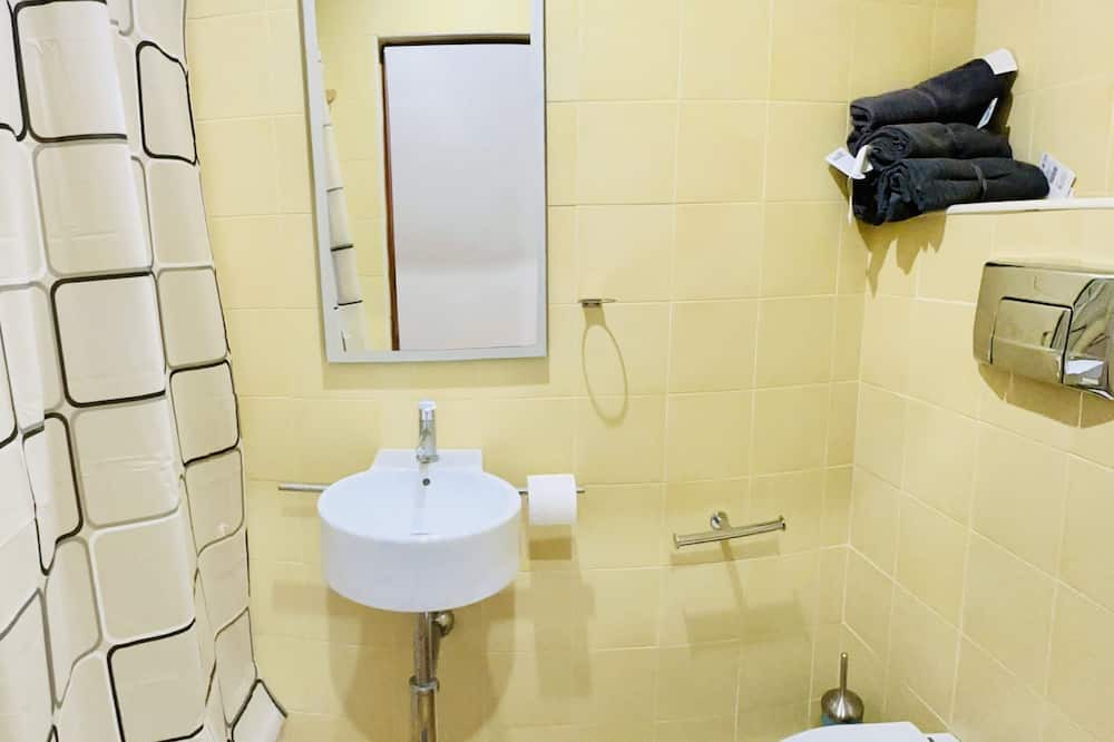 Photo of Bathroom in La Llotja-Born