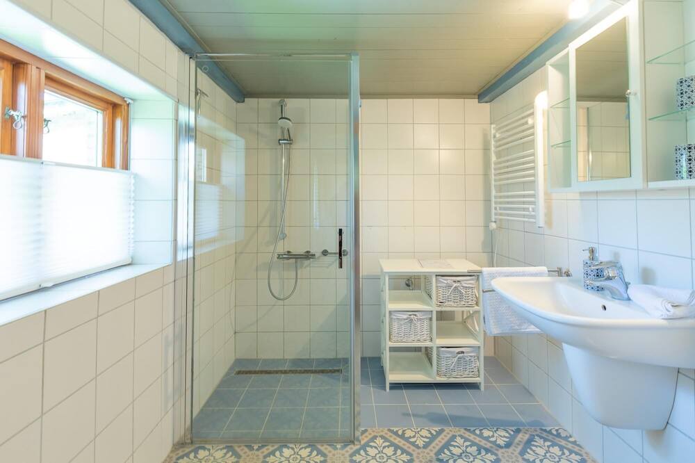 Photo of Bathroom in Schwabstedt