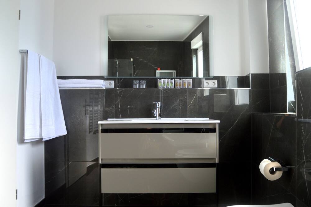 Photo of Bathroom in Rodheim vor der Hohe