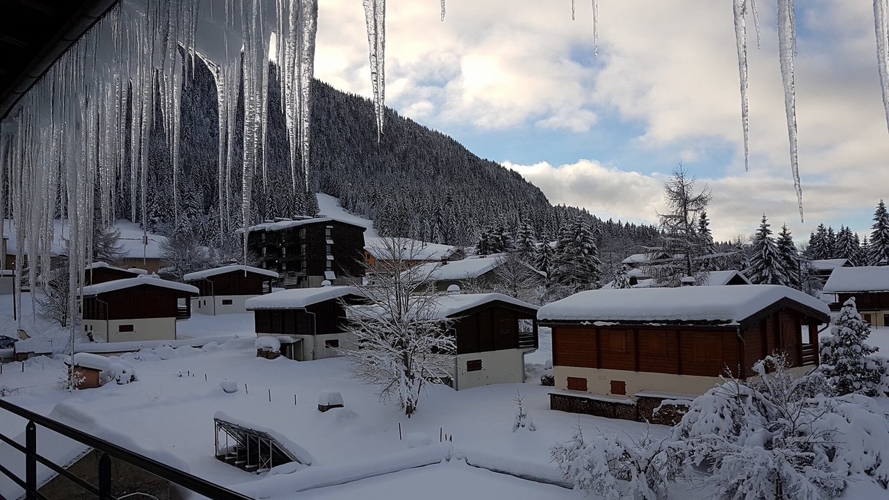 Photo of Buildings in Mijoux