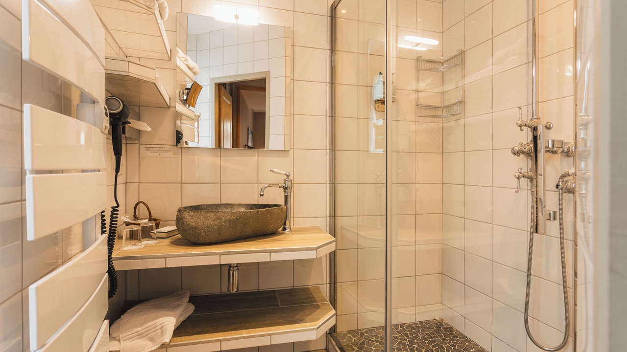 Photo of Bathroom in Cauterets