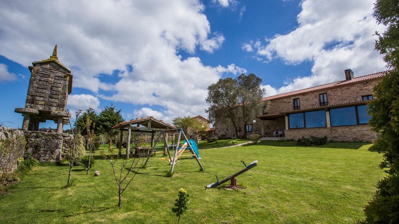 Photo of Outdoor in Frije