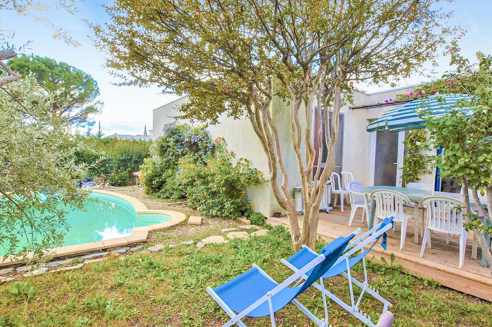 Photo of Outdoor in Montfavet