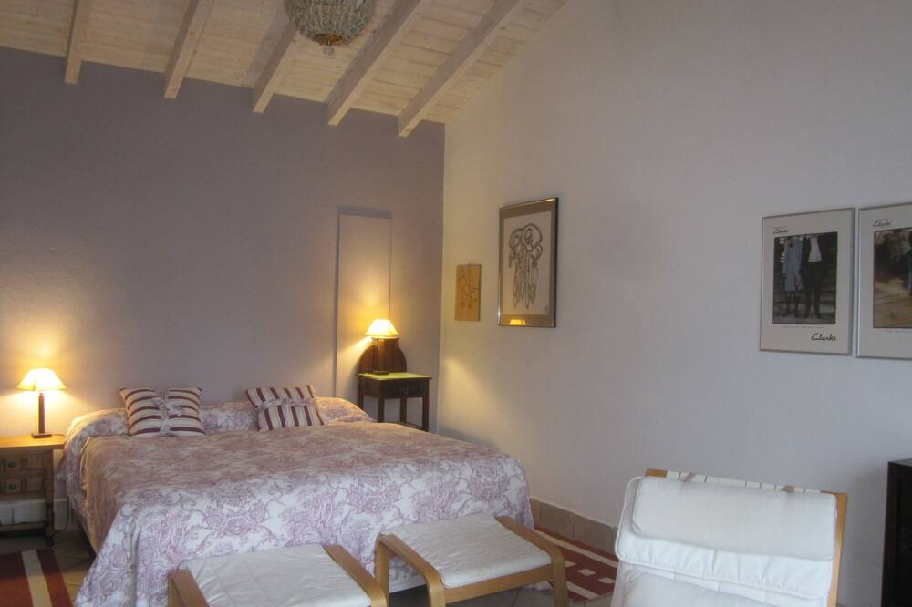 Photo of Bedroom in Meruelo