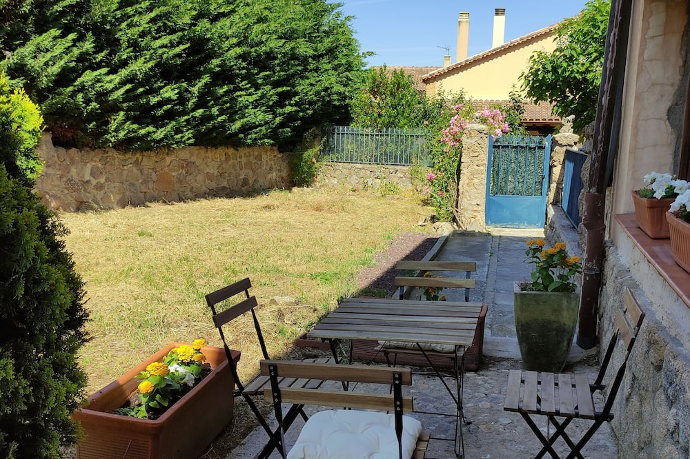 Photo of Patio Balcony in Torrecaballeros