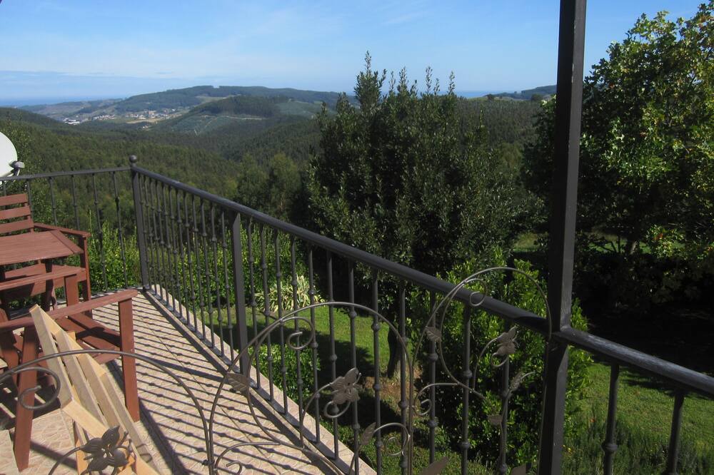 Photo of Patio Balcony in Beranga