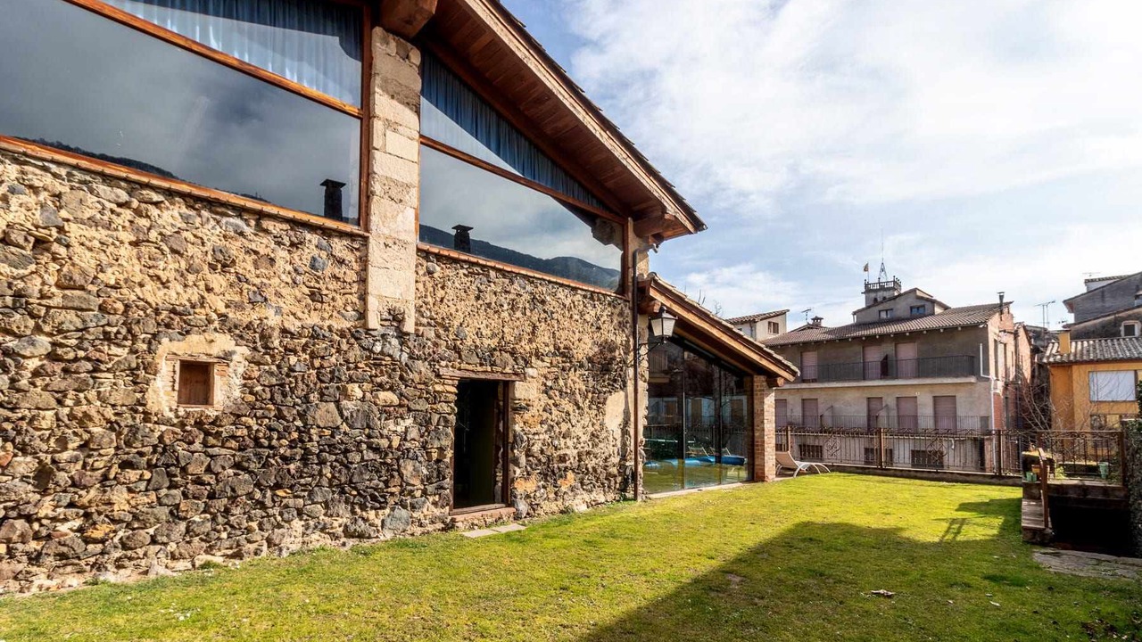 Photo of Outdoor in Sant Feliu de Pallerols