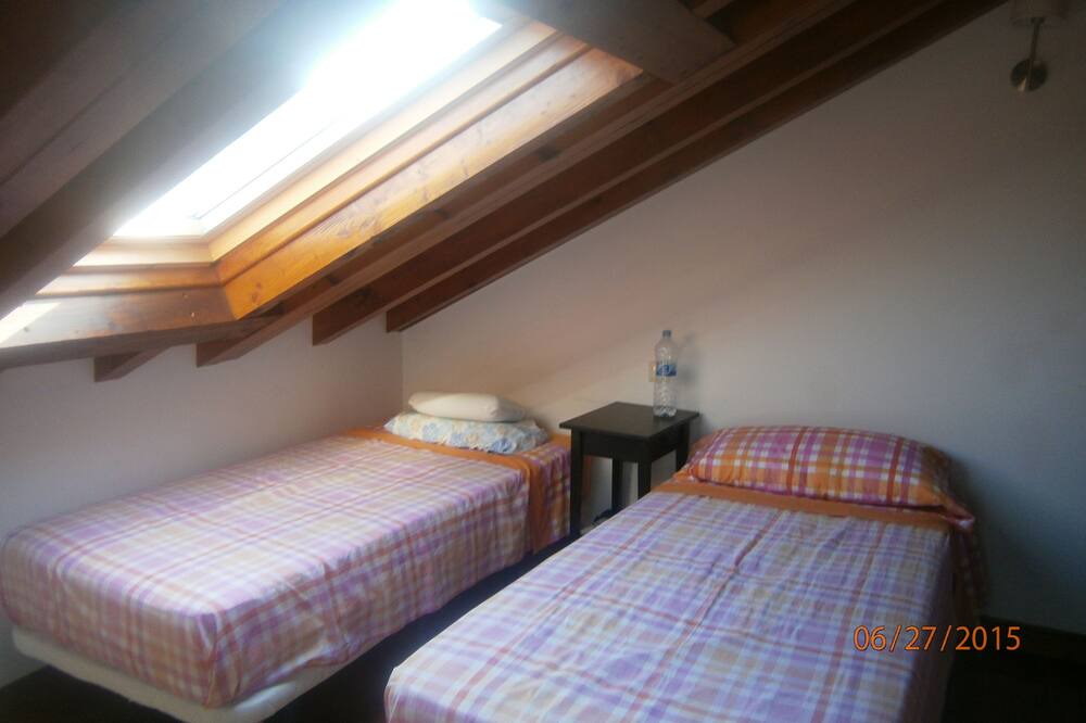 Photo of Bedroom in Pesues