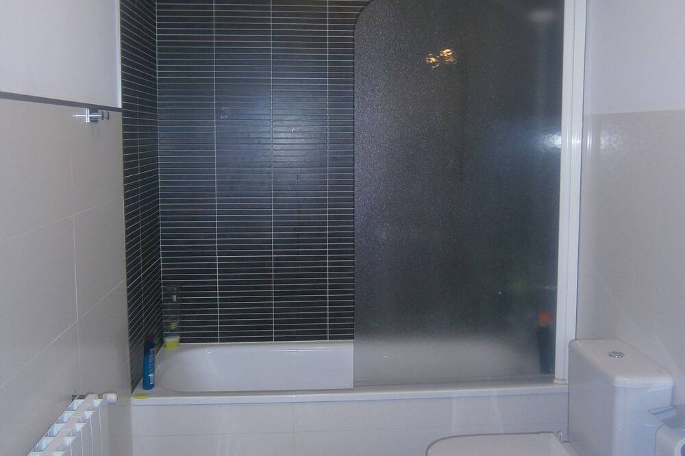 Photo of Bathroom in Pesues