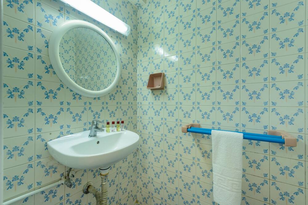 Photo of Bathroom in Es Canar