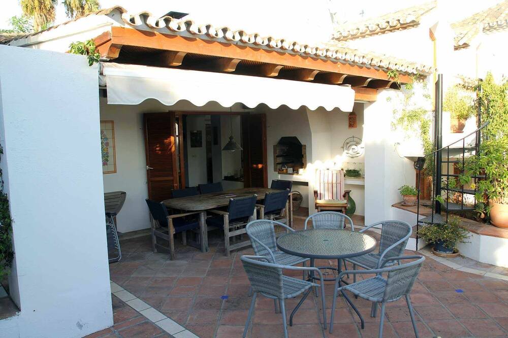 Photo of Patio Balcony in Urbanizacion Puerto de Estepona