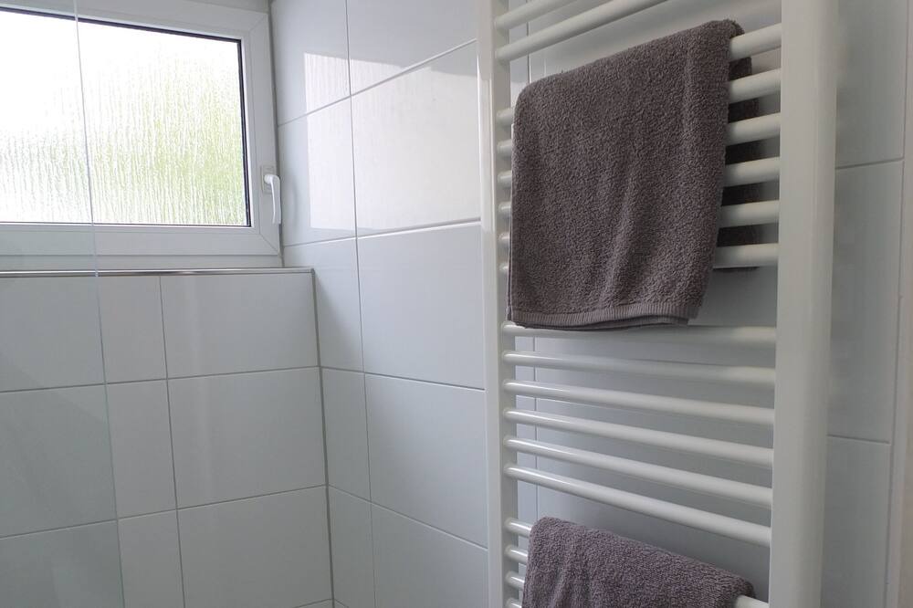 Photo of Bathroom in Kelsterbach