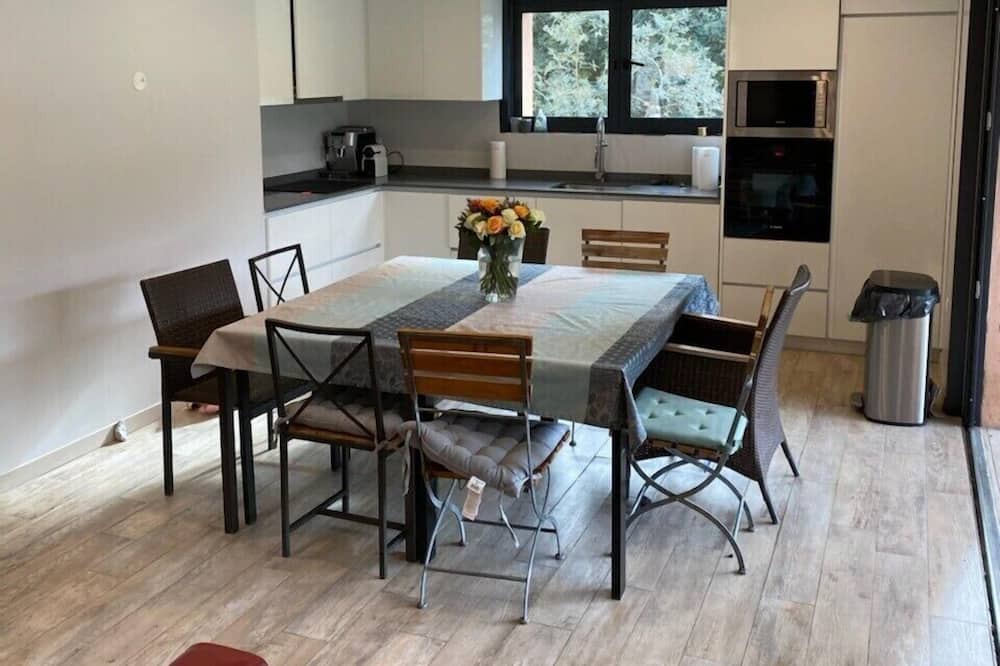 Photo of Kitchen in Vauvenargues
