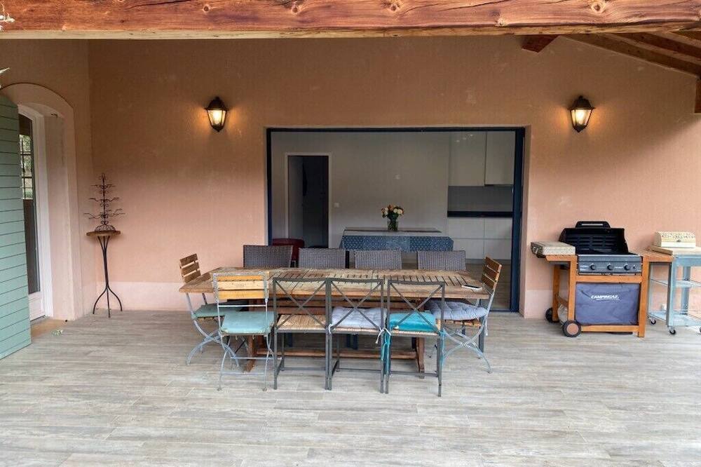 Photo of Patio Balcony in Vauvenargues