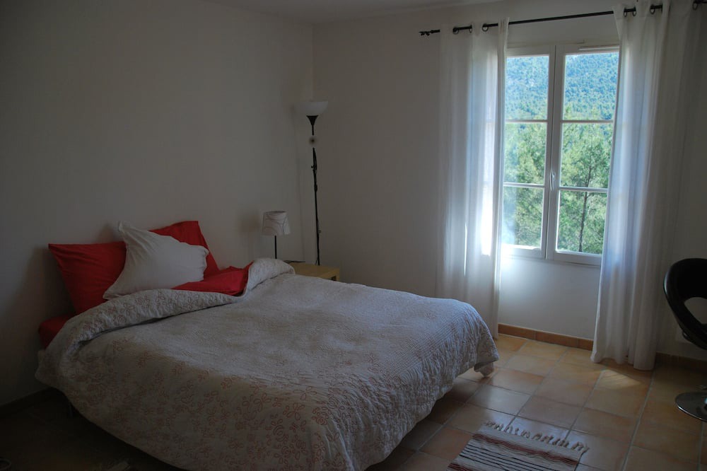 Photo of Others in Vauvenargues